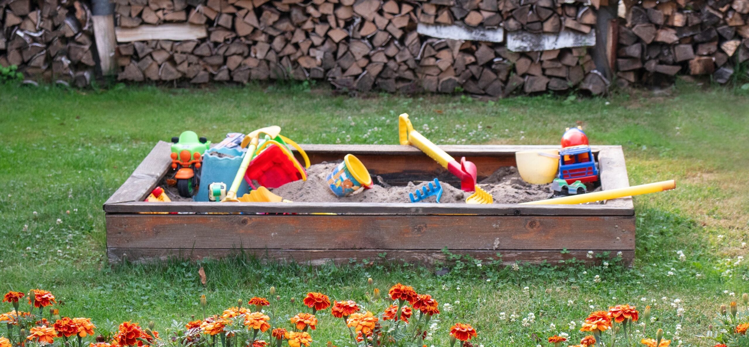 Zabawy w ogrodzie w przedszkolu Świat Leosia – aktywność na świeżym powietrzu